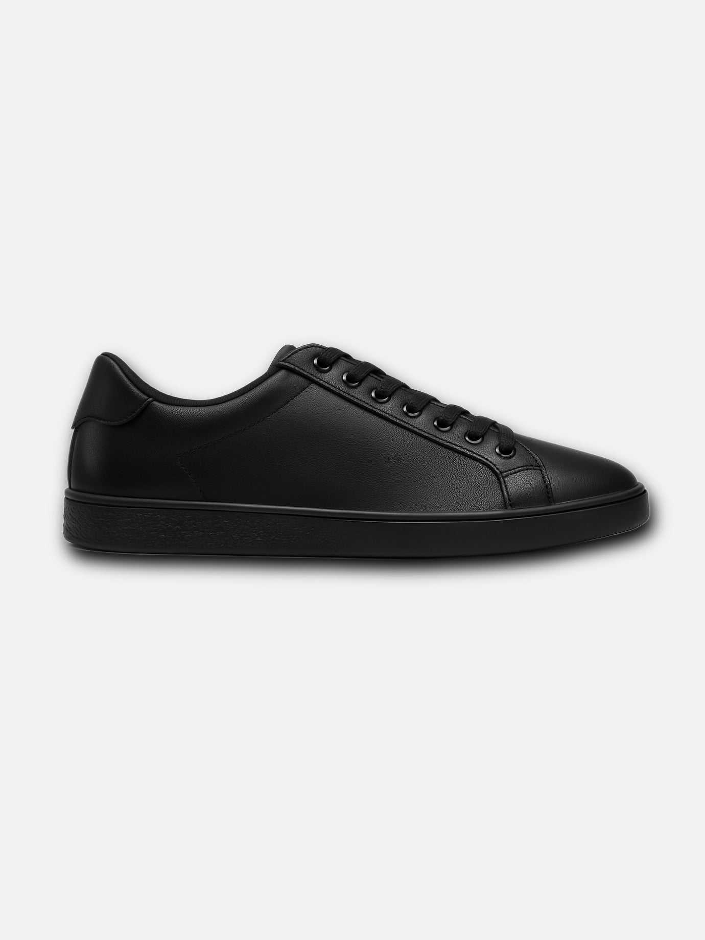 ALL BLACK LEATHER SNEAKERS
